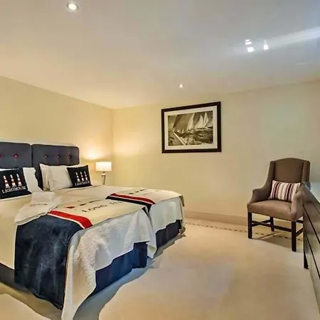 Sleeps 14 With Pool Air Con And Wifi * Quinta do Lago