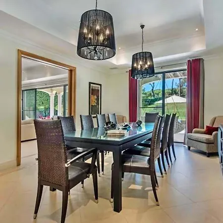 Villa Sleeps 14 With Pool Air Con And Wifi Quinta do Lago